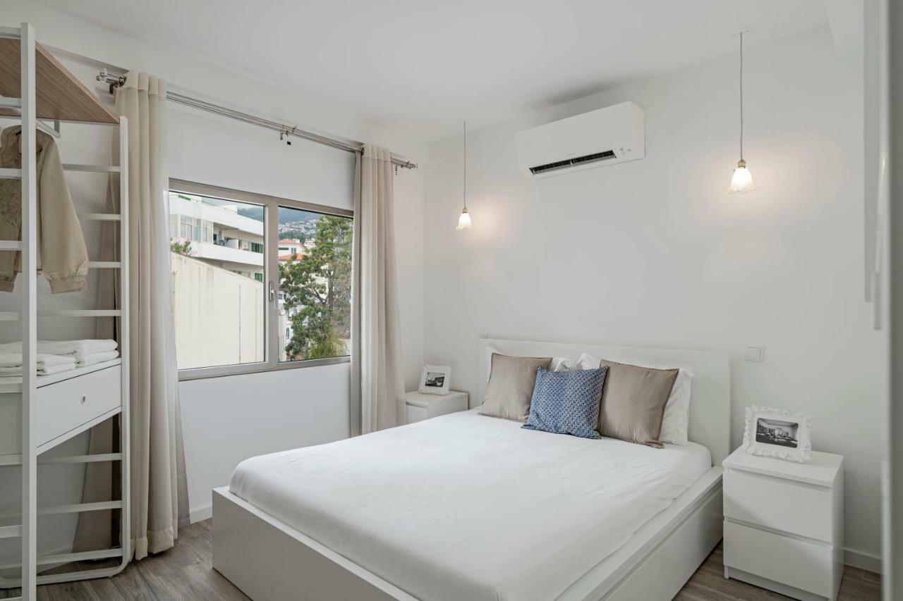 Drapes Design Apartments By An Island Apart Funchal  Exteriér fotografie